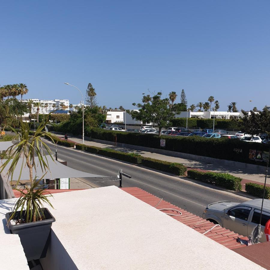 Apartmán Ahoy Deluxe Apts Ayia Napa Exteriér fotografie